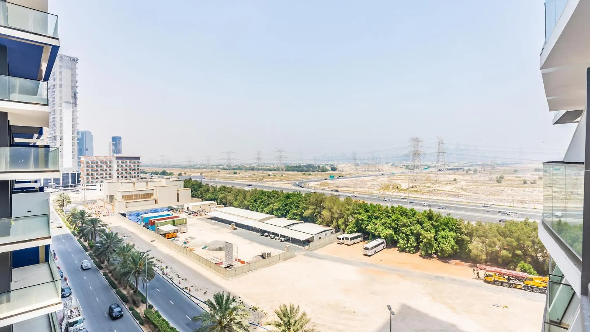 Apartment Modern Retreat In This Unique Building In Jvc Dubai