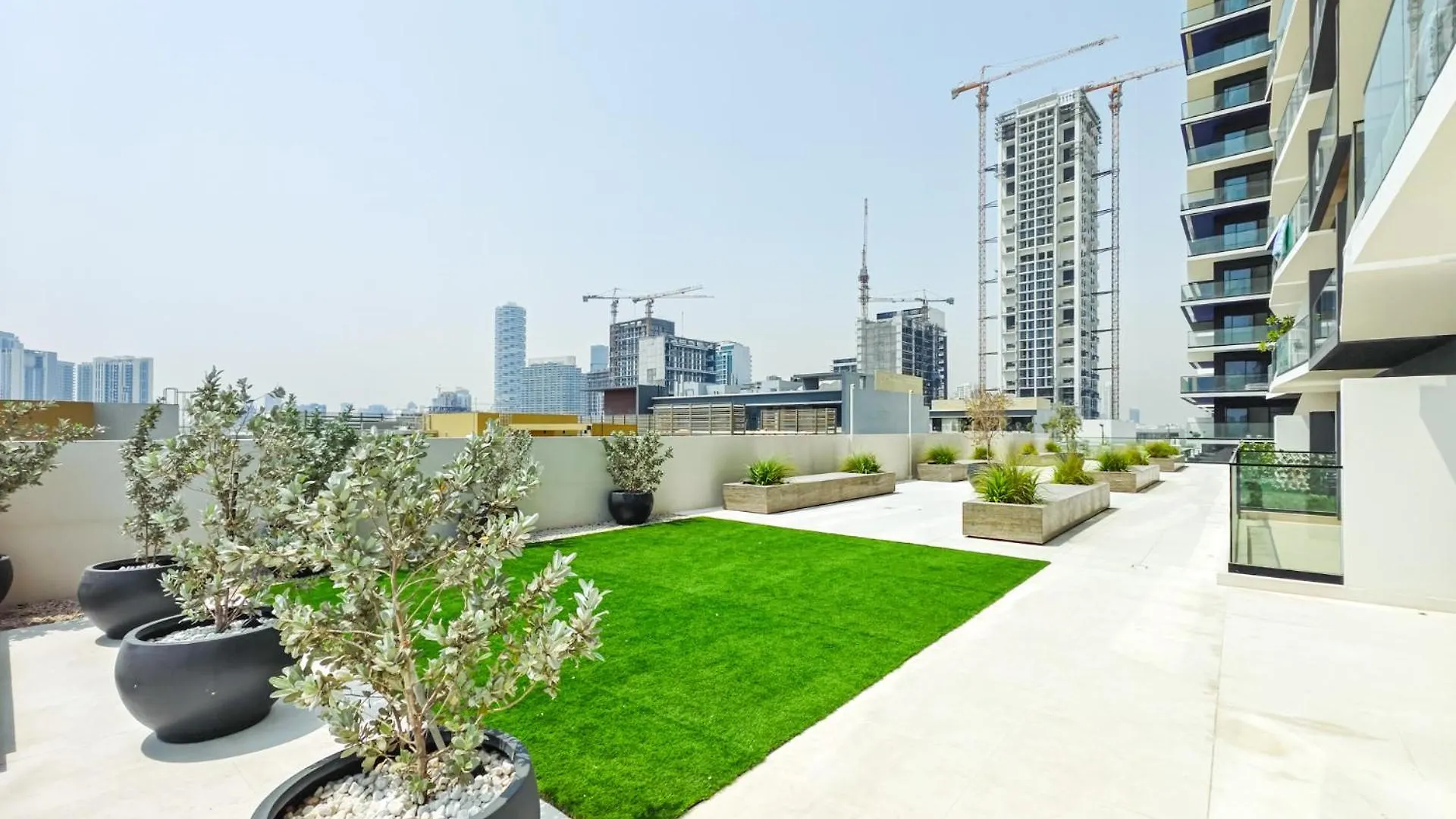 Modern Retreat In This Unique Building In Jvc Dubai United Arab Emirates